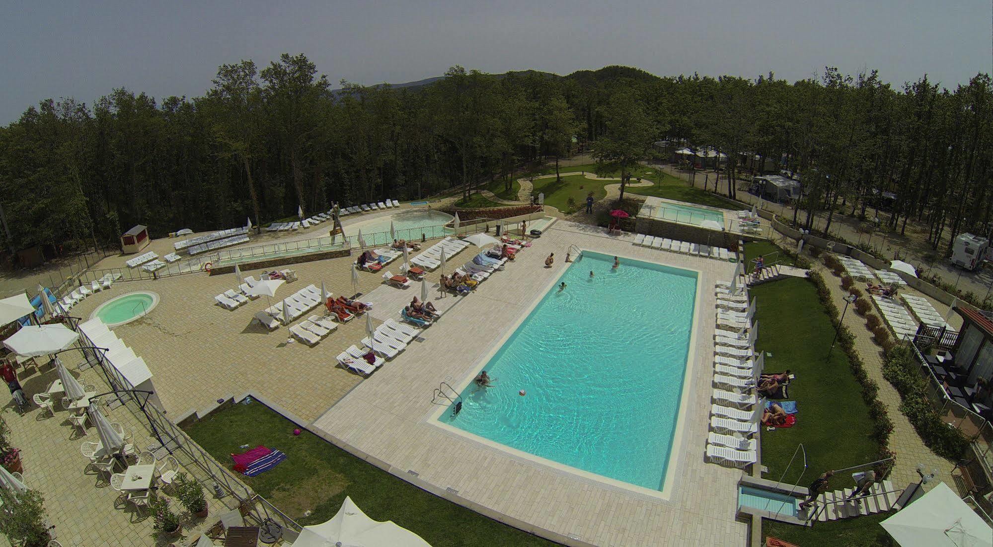Glamping Village Orlando In Chianti Volpaia Luaran gambar